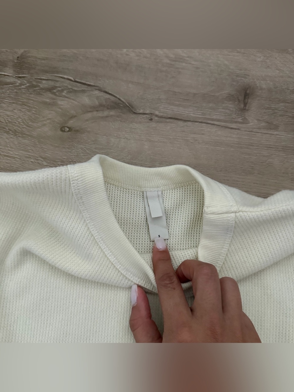 Skims off white waffle ribbed long sleeve shirt - Picture 4 of 6